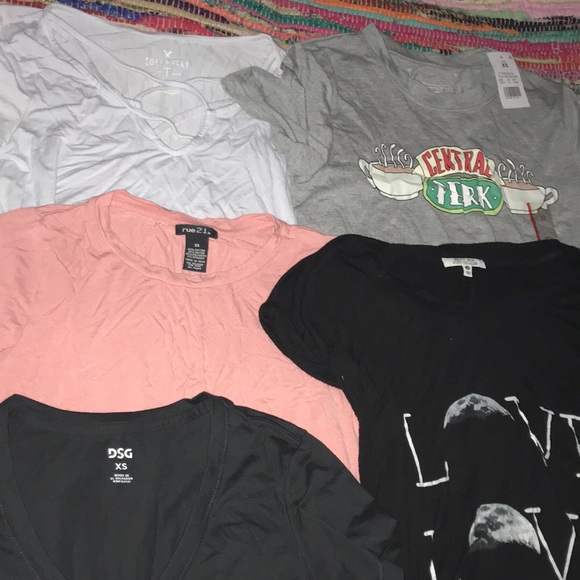 Bundle of shirts :) - Picture 1 of 3